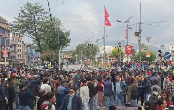 सामान्य प्रशासनमन्त्री गुप्तालाई हटाउने तयारी